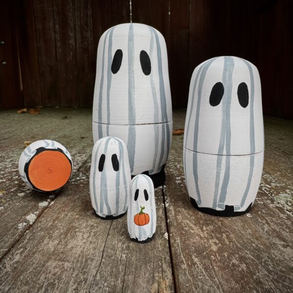 Ghostie Nesting Dolls