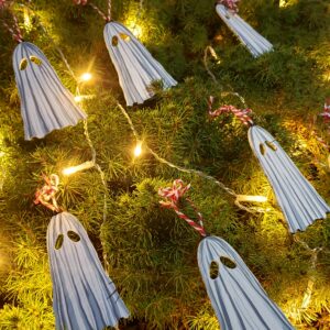 christmas-ghost-tree-ornaments