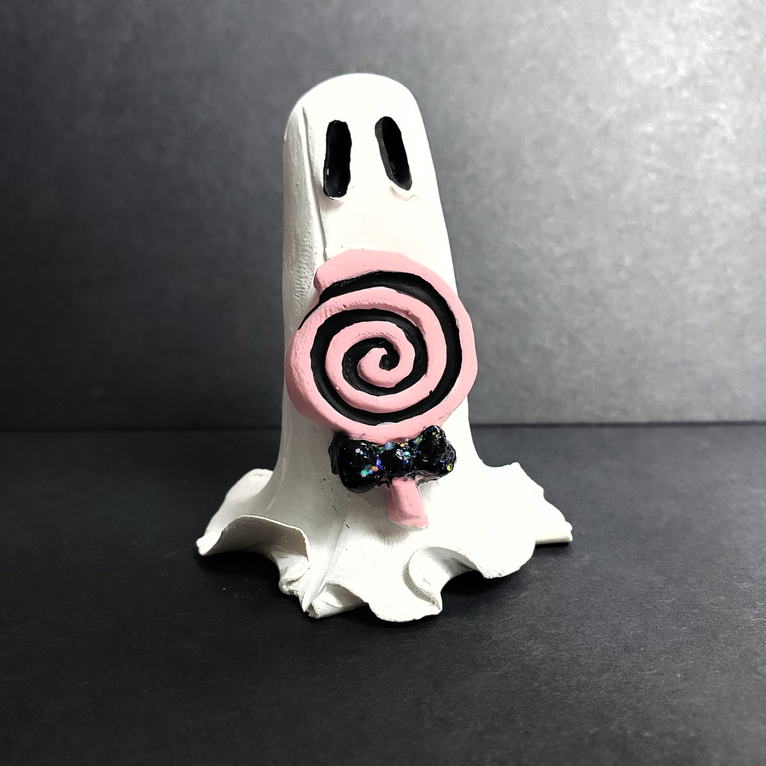 pink-lollipop-ghost